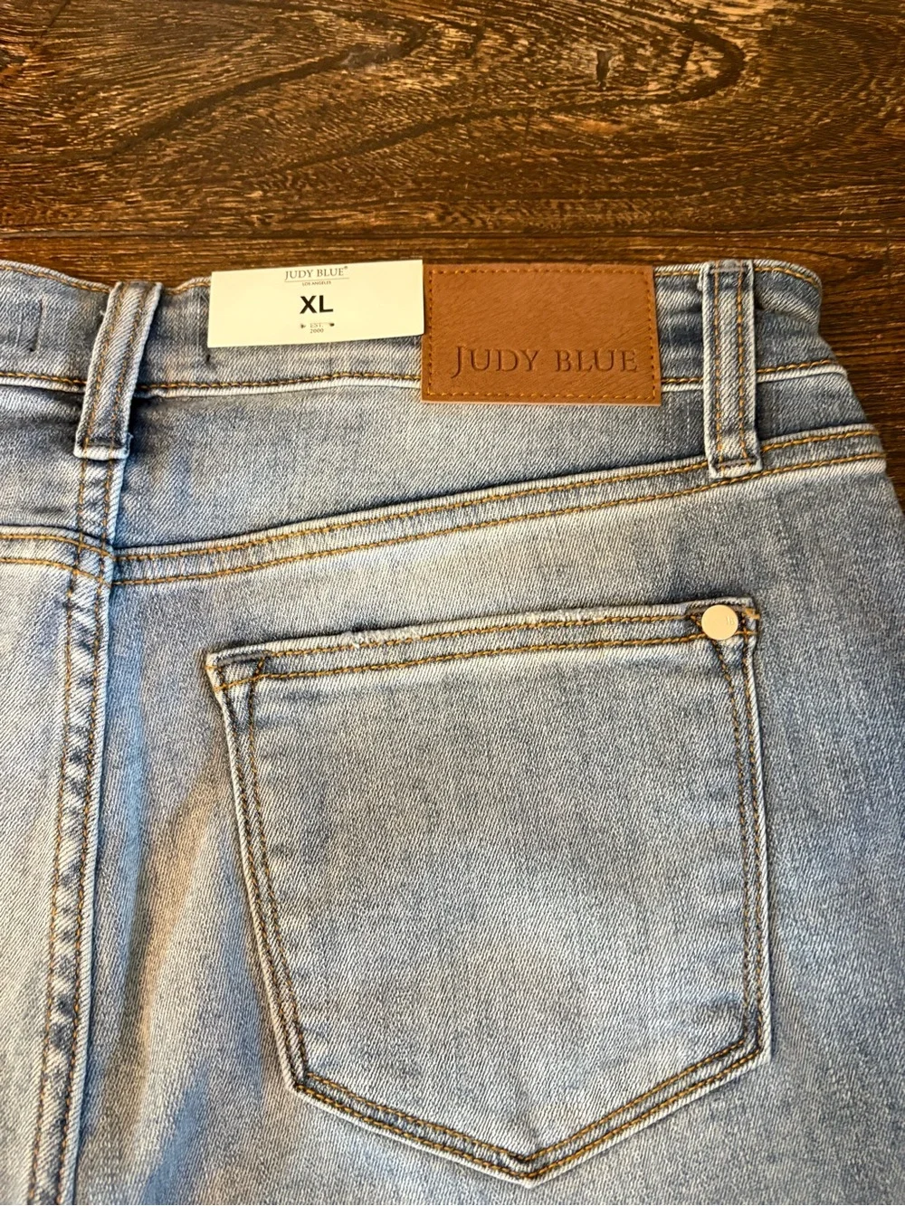 Judy Blue Denim Shorts Womens XL Blue New Mid Rise Raw Hem Cut Off